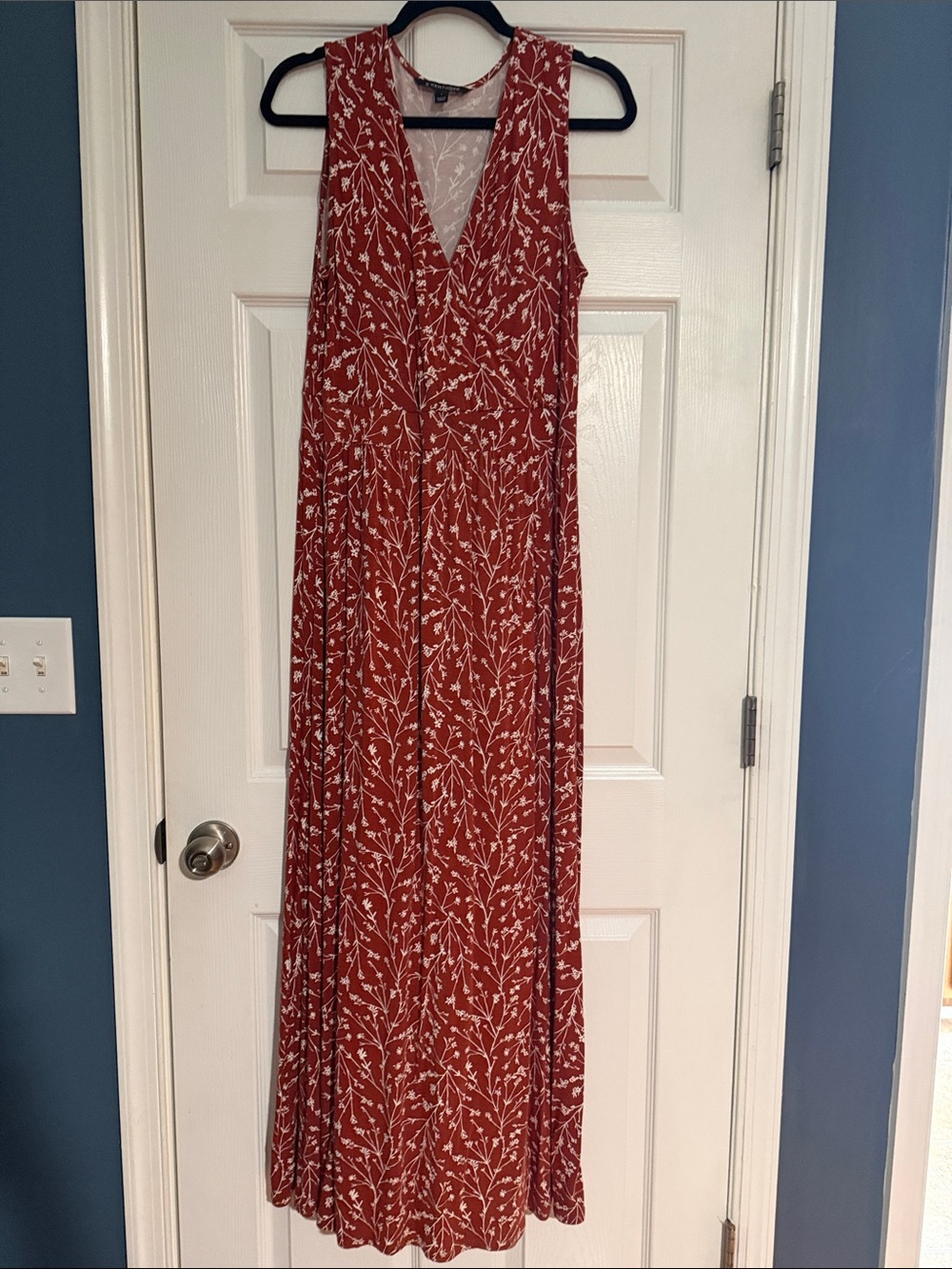 Rust Red Floral V-Neck Maxi Dress